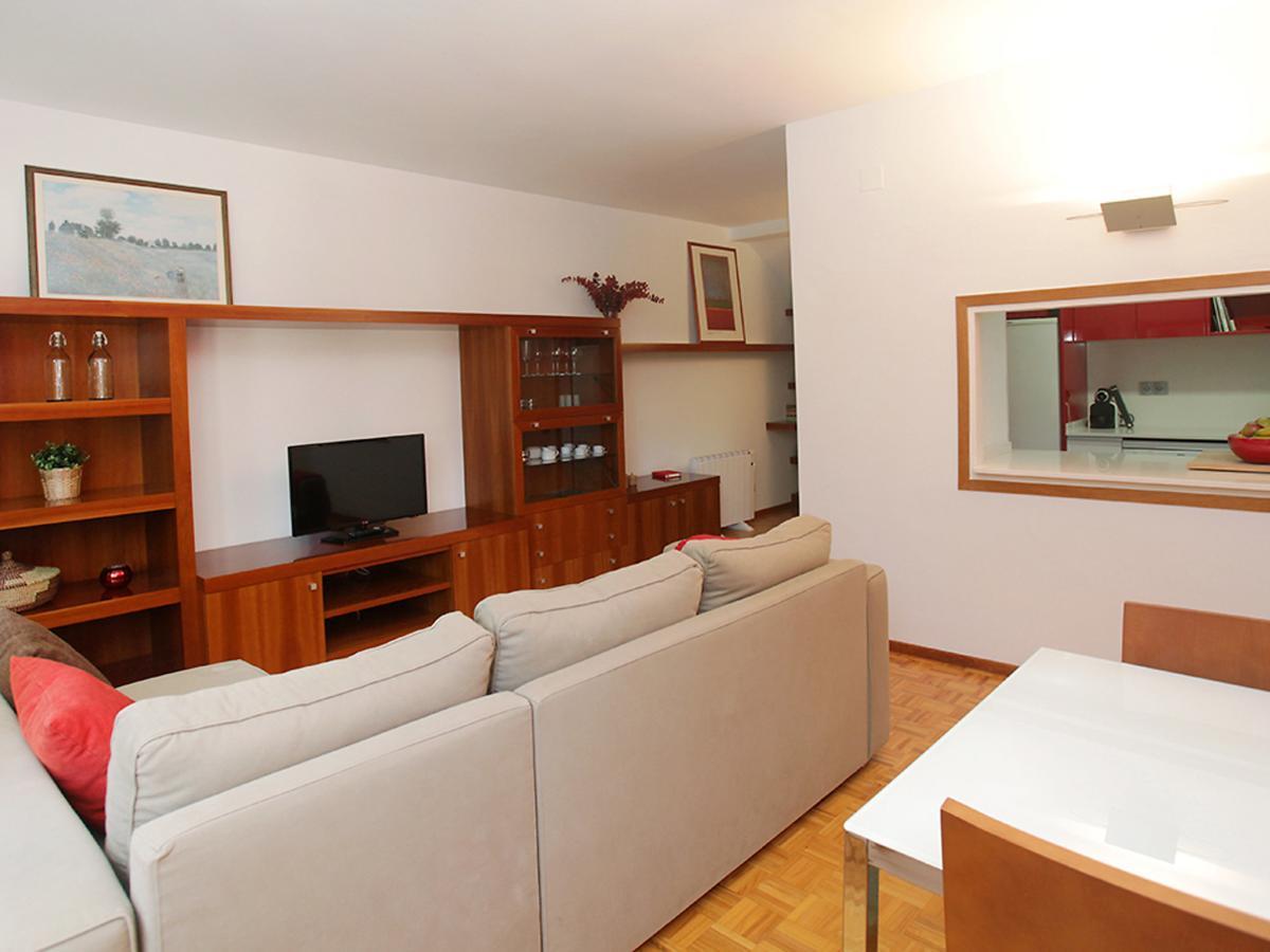 Apartment Vila Olimpica Pamplona By Interhome Barcelona Bagian luar foto